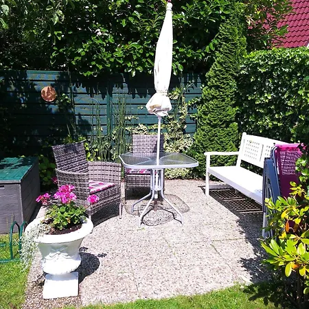 Kleine Mit Garten Und Terrasse By Interhome