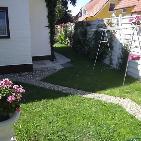 Lejlighed Kleine Mit Garten Und Terrasse By Interhome Zingst